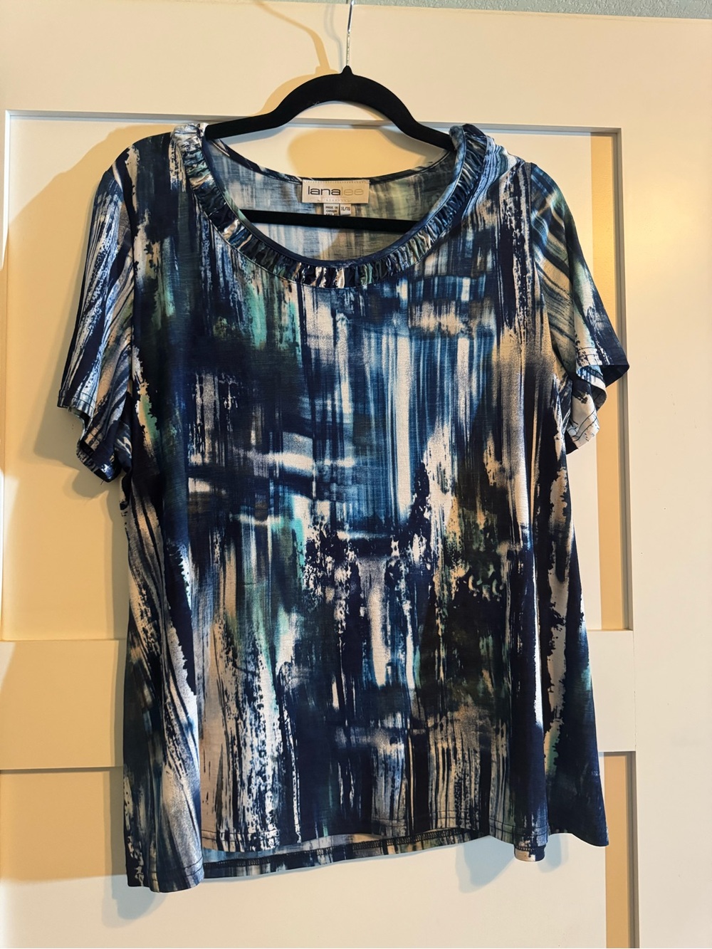 Lana Geo Blue Abstract Short Sleeve Blouse